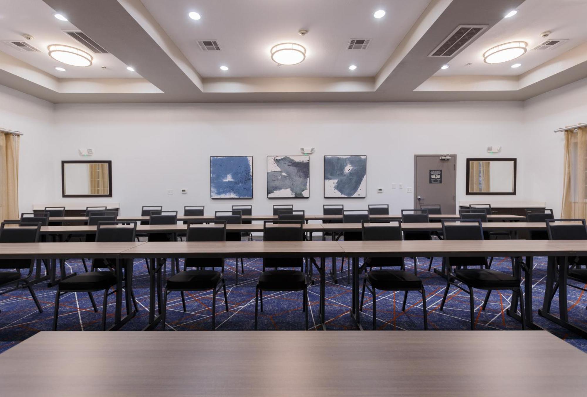 Candlewood Suites San Marcos By Ihg Ngoại thất bức ảnh