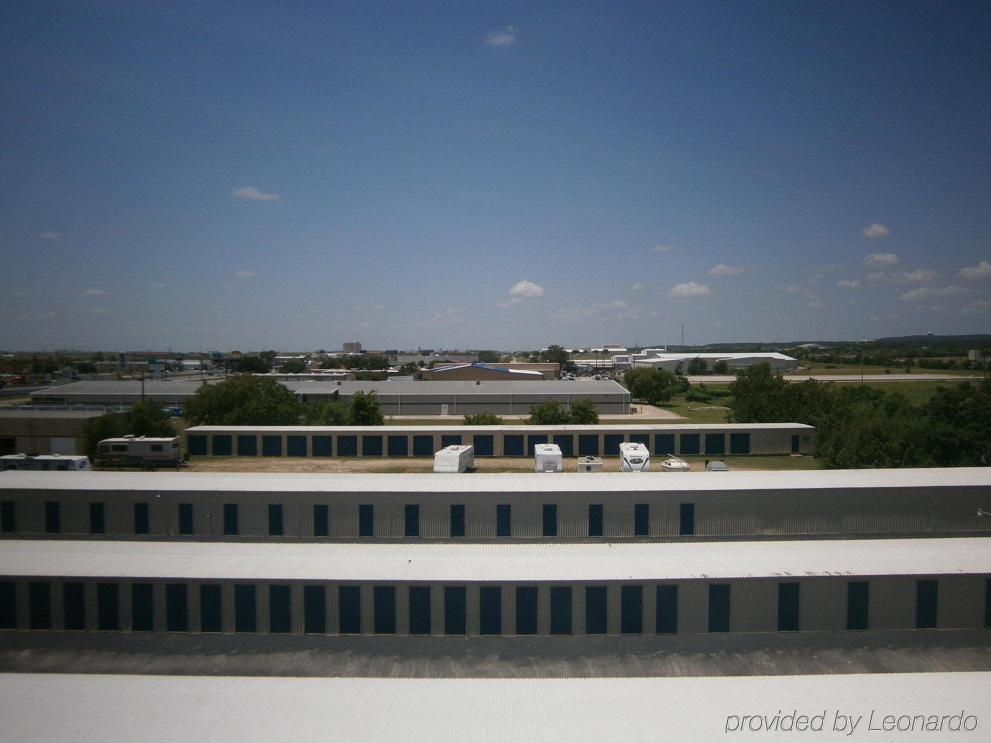 Candlewood Suites San Marcos By Ihg Ngoại thất bức ảnh